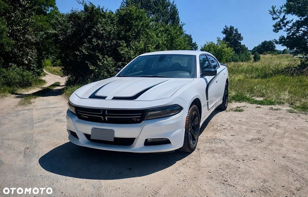 Dodge Charger - 1