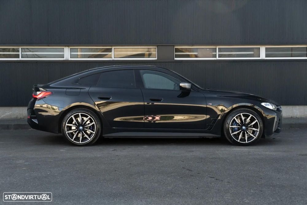 BMW i4 - 54