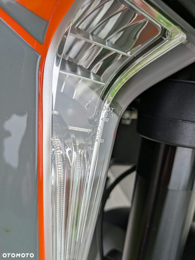 KTM Super Duke - 17