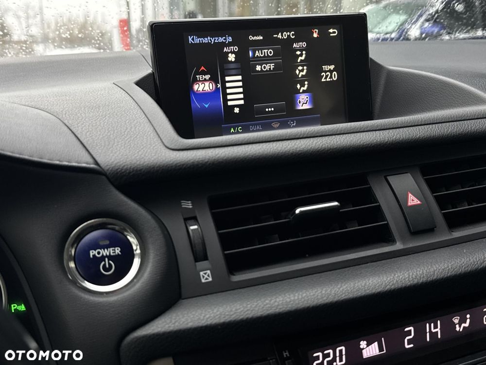 Lexus CT 200h Classic - 23