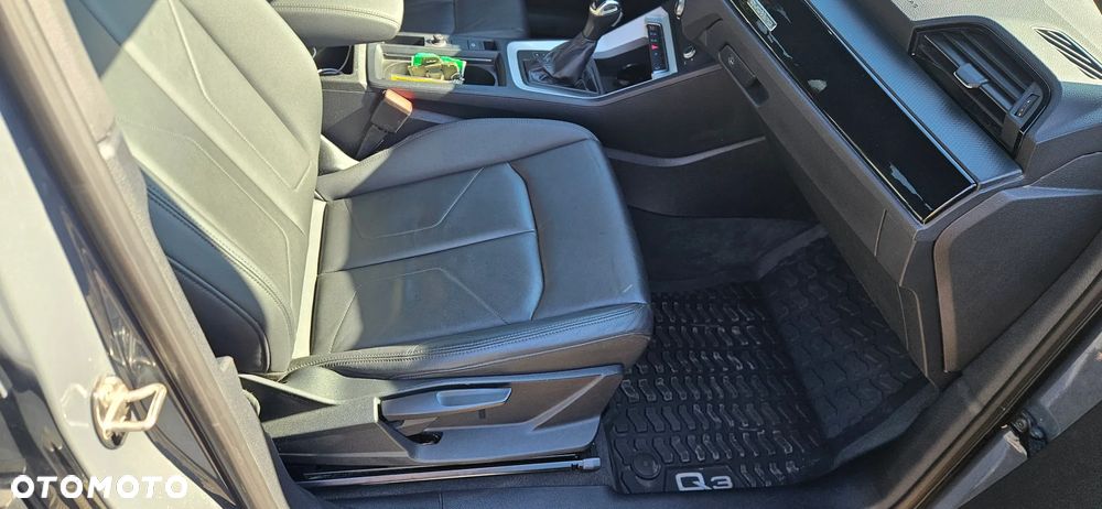 Audi Q3 45 TFSI Quattro S tronic - 14