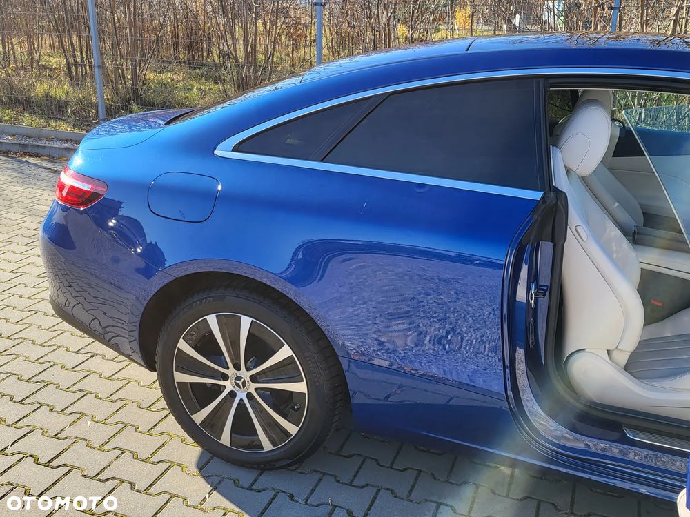 Mercedes-Benz Klasa E 200 4Matic 9G-TRONIC Avantgarde - 13