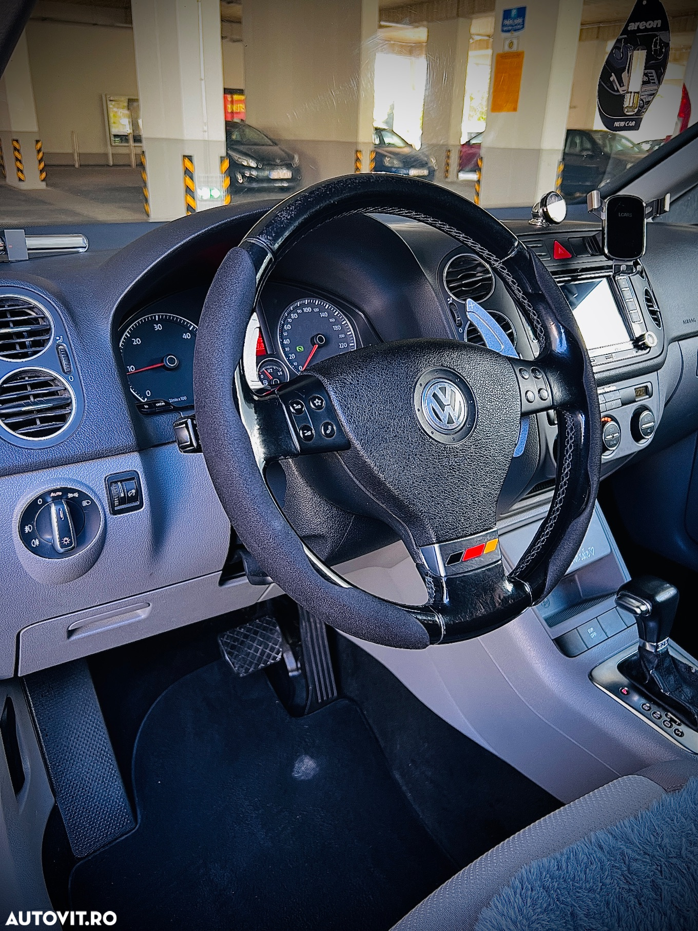 Volkswagen Golf Plus 1.9 TDI Sportline DSG - 13