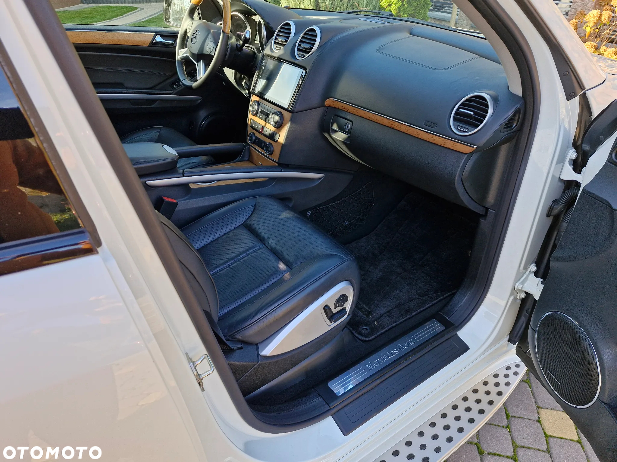 Mercedes-Benz GL 500 4Matic 7G-TRONIC - 9