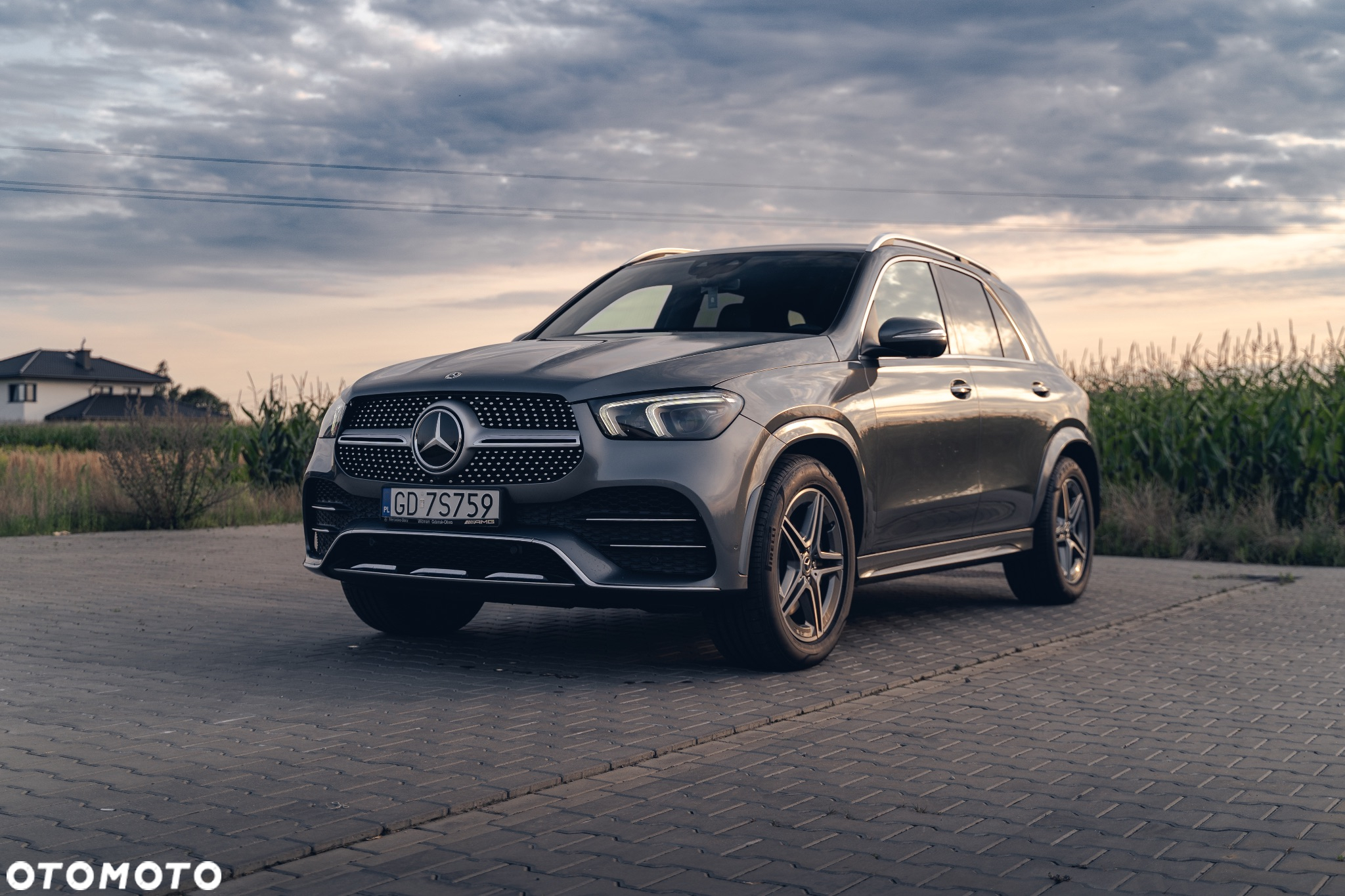 Mercedes-Benz GLE 300 d 4-Matic - 4