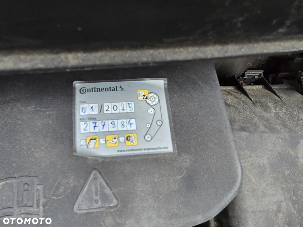 Ford TRANSIT CONNECT - 23