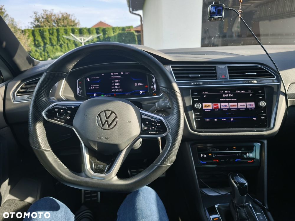 Volkswagen Tiguan - 5