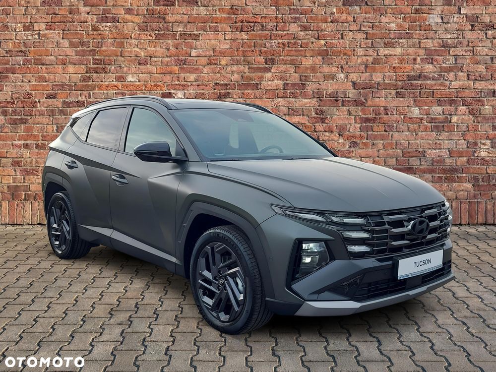 Hyundai Tucson 1.6 T-GDi HEV Smart Black 4WD - 3