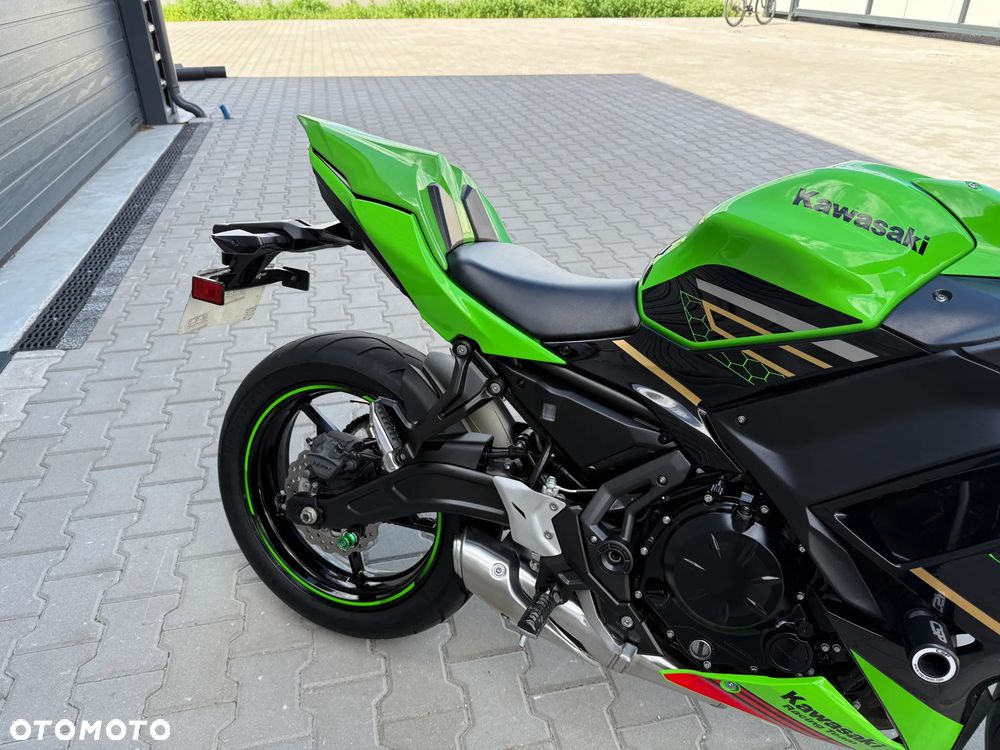Kawasaki Ninja - 29