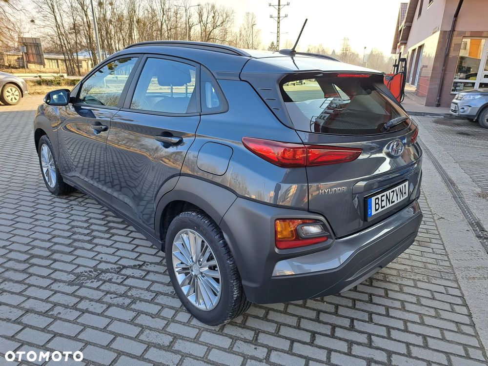 Hyundai Kona - 12