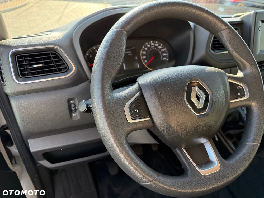 Renault Master - 27