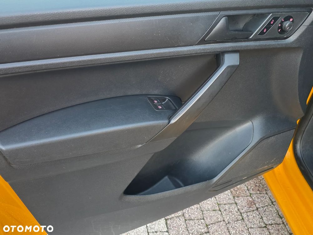 Volkswagen Caddy - 16