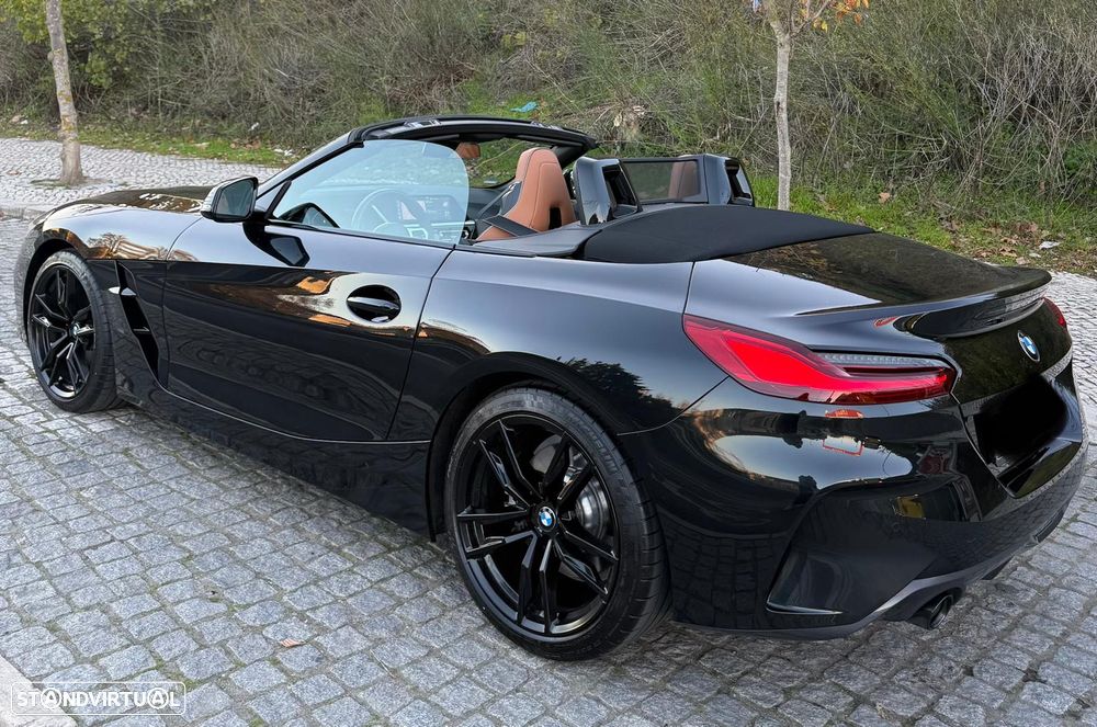 BMW Z4 sDrive20i - 16