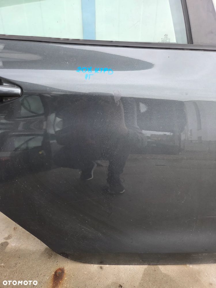 Drzwi prawy tył tylne Peugeot 208 KTPD - 5
