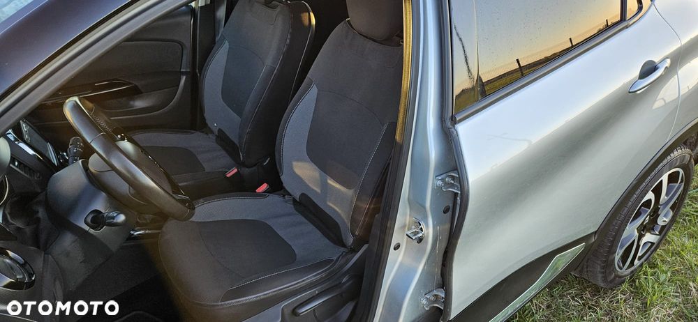 Renault Captur ENERGY TCe 120 EDC Crossborder - 11