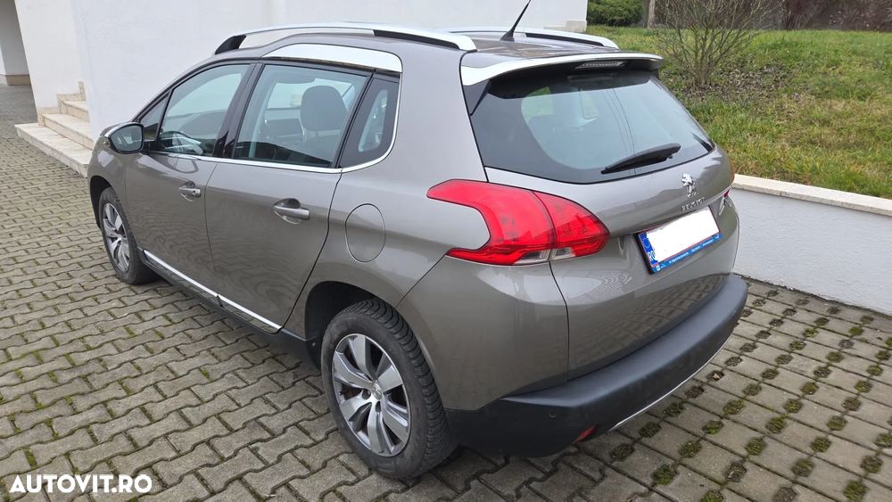 Peugeot 2008 82 e-VTI ETG5 Allure - 3