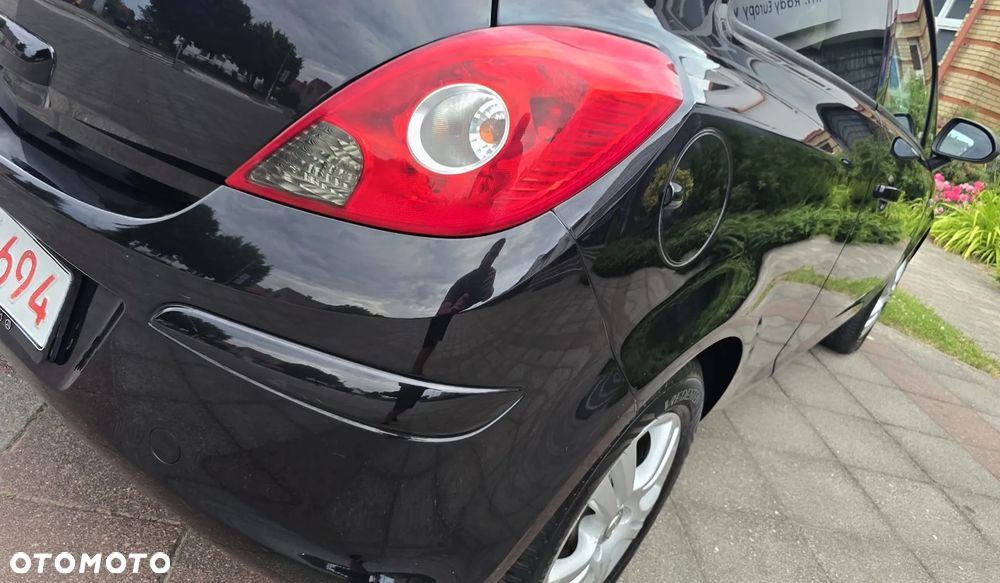 Opel Corsa 1.4 16V Satellite - 22