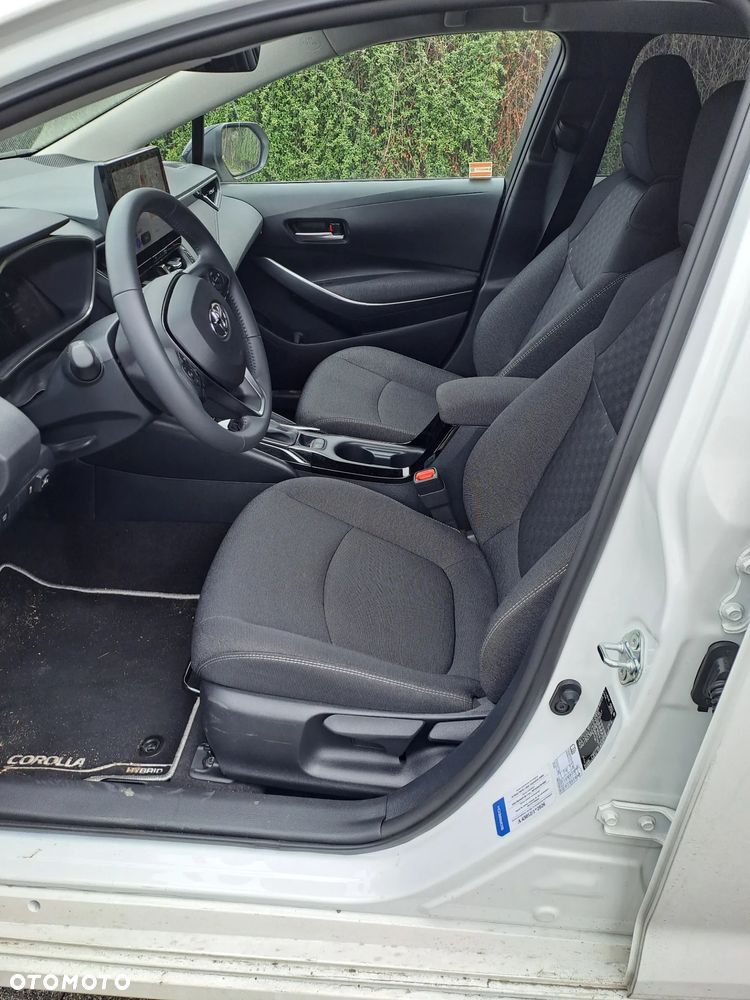 Toyota Corolla 1.8 Hybrid Comfort - 8