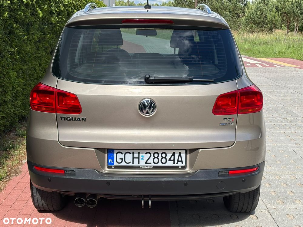 Volkswagen Tiguan - 16