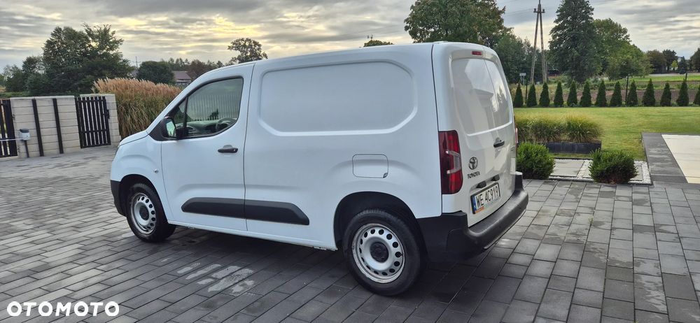 Toyota Proace City - 23