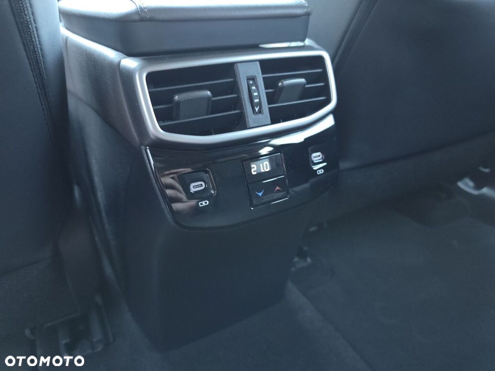 Lexus RX - 22