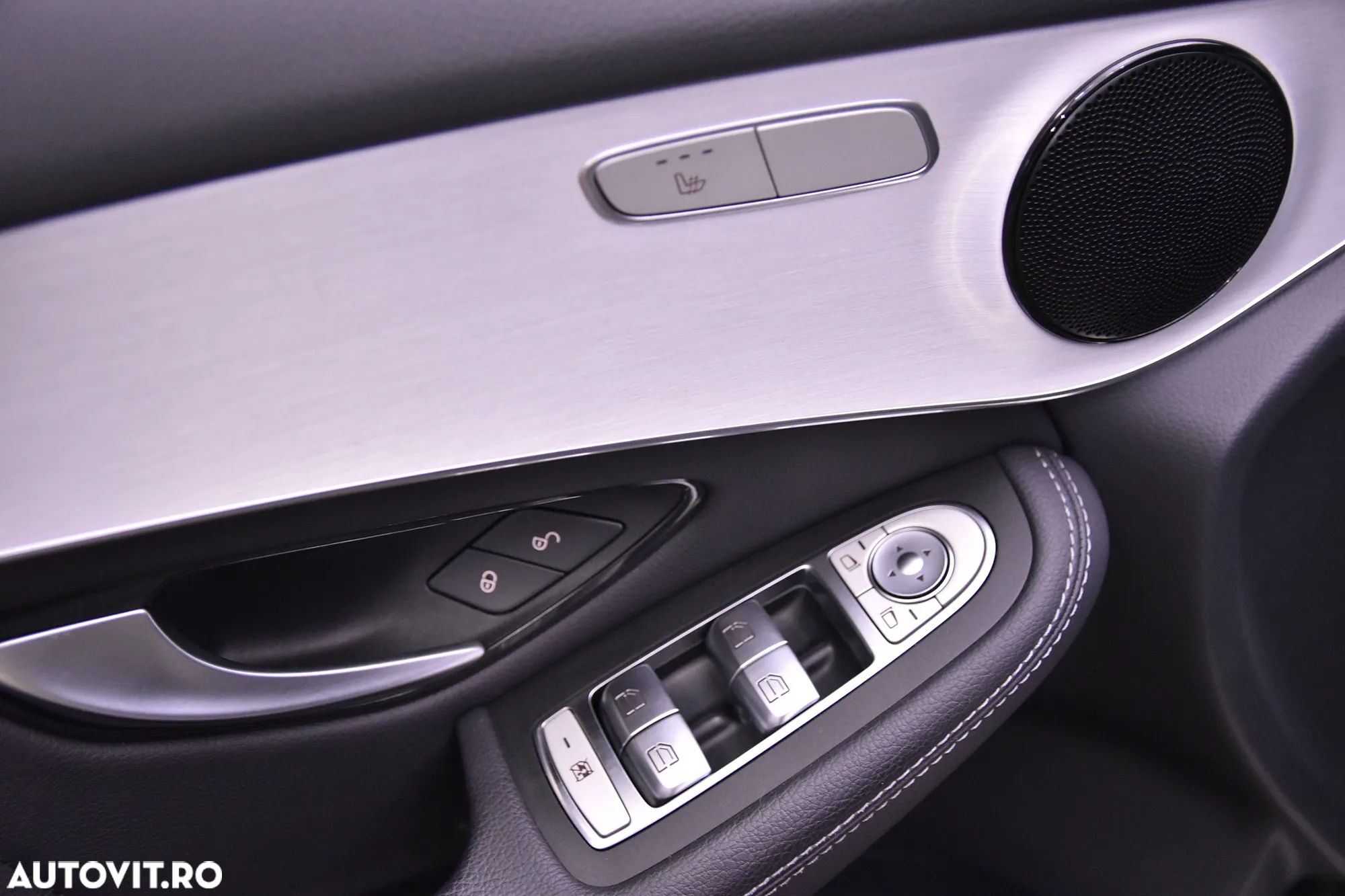 Mercedes-Benz GLC 220 d 4MATIC - 13