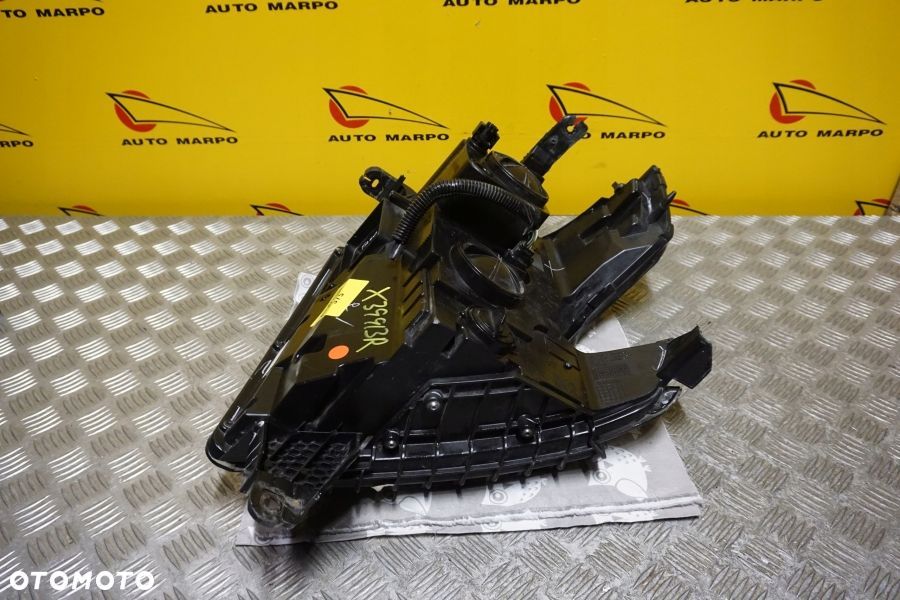 CHEVROLET TAHOE SUBURBAN 2015- REFLEKTOR LAMPA PRAWA PRZEDNIA USA - 7