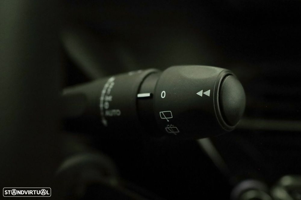 Peugeot 2008 1.2 PureTech Allure Pack - 16