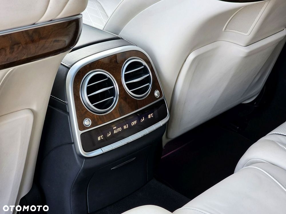 Mercedes-Benz Klasa S 500 4Matic 7G-TRONIC - 27
