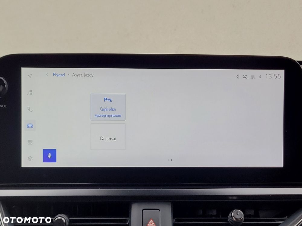 Lexus UX 300h F Sport Design - 24