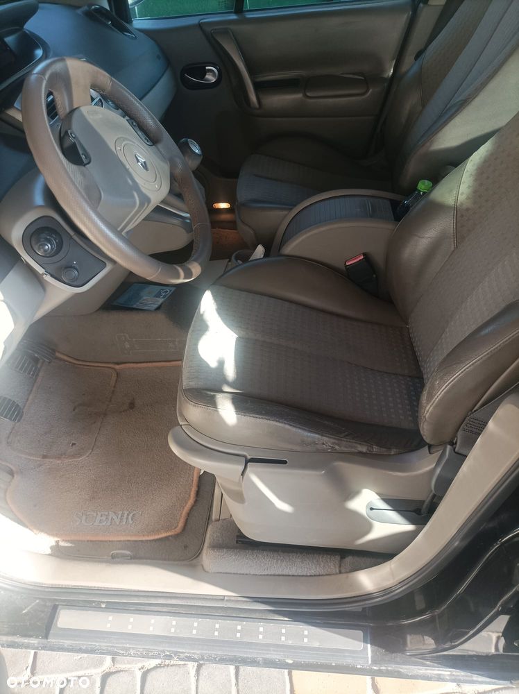 Renault Scenic 2.0 Exception - 8