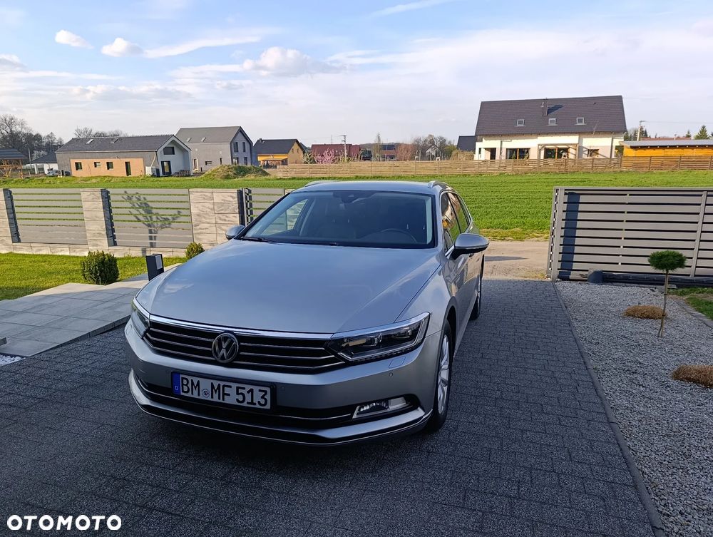 Volkswagen Passat 2.0 TDI (BlueMotion Technology) Comfortline - 3