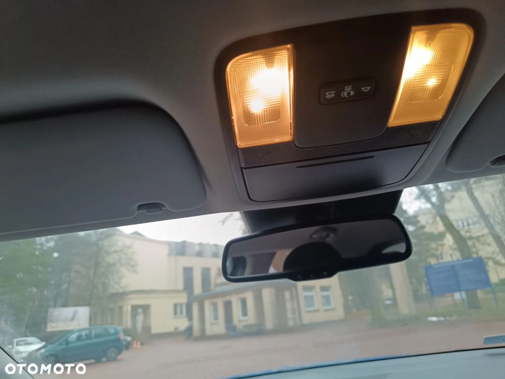 Kia XCeed 1.5 T-GDI M - 13