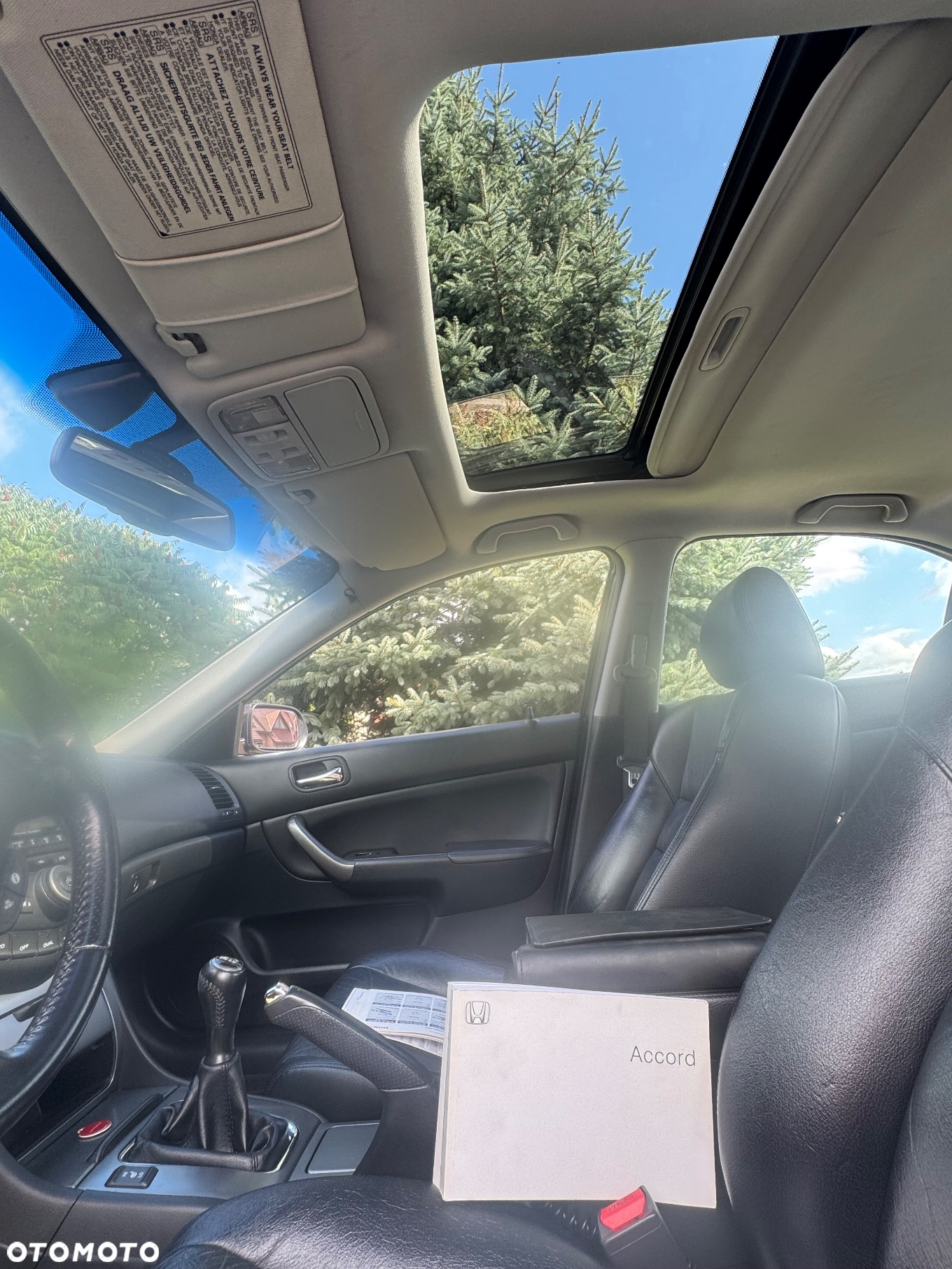 Honda Accord 2.0 Executive - 8