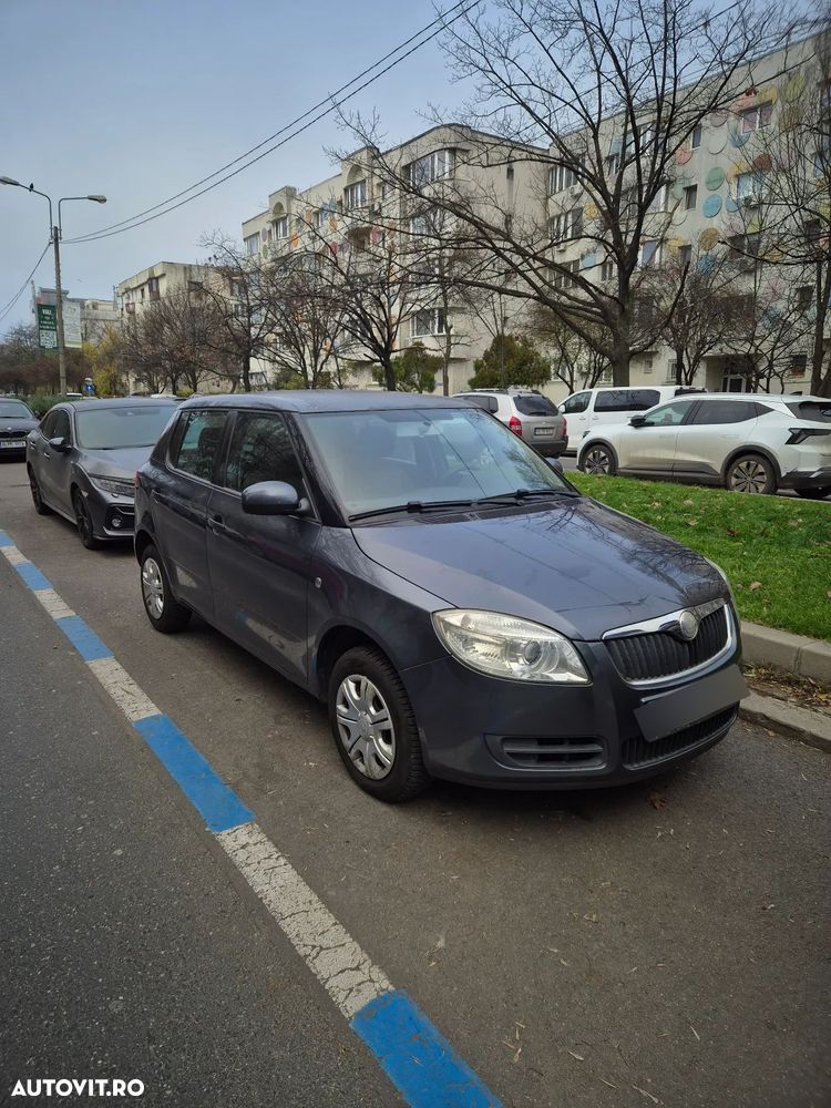 Skoda Fabia 1.2 HTP Ambiente - 11