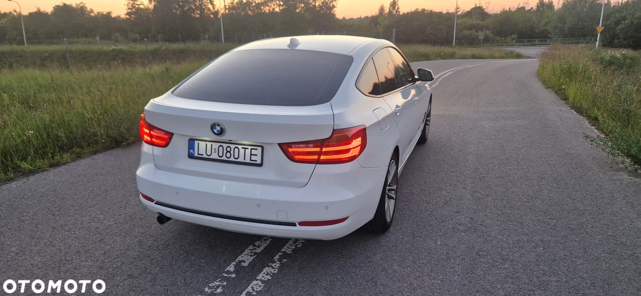 BMW 3GT 320d xDrive GT Sport-Aut - 2