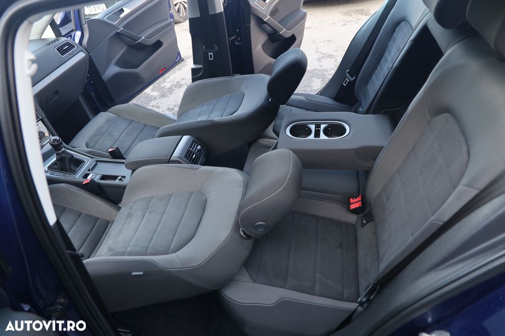 Volkswagen Golf 1.6 TDI (BlueMotion Technology) Comfortline - 12