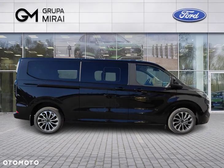 Ford Tourneo Custom - 5
