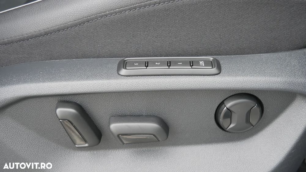 Volkswagen Tiguan - 18