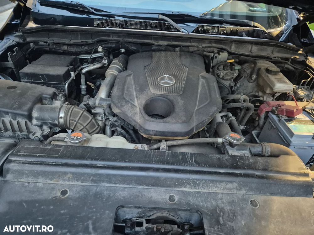 Mercedes-Benz X class 250 - 10