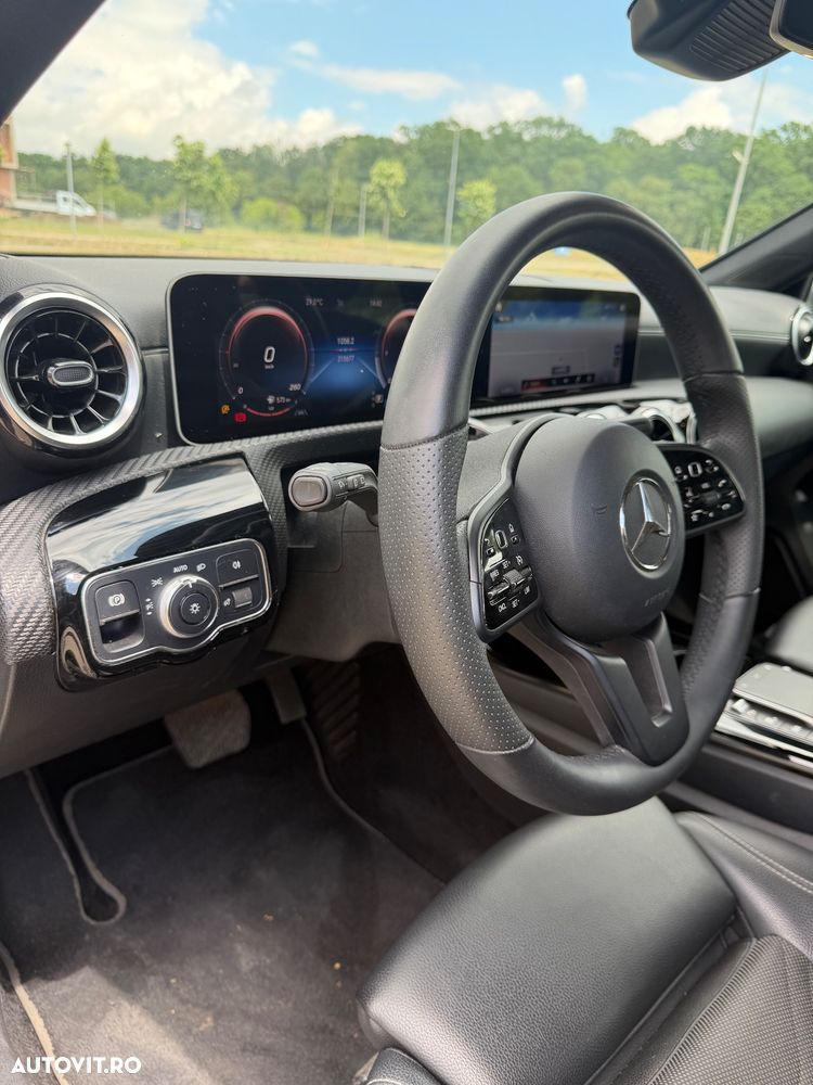 Mercedes-Benz A 180 d 7G-DCT - 16