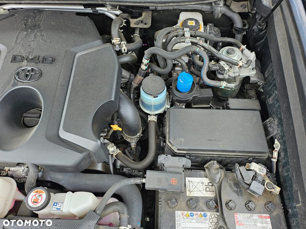 Toyota Land Cruiser LC 2.8 D-4D Invincible - 13