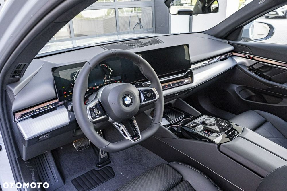 BMW Seria 5 - 14