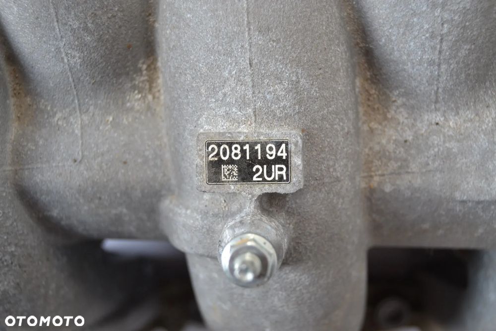Lexus LC 500 kolektor ssący 22030-38050 - 5