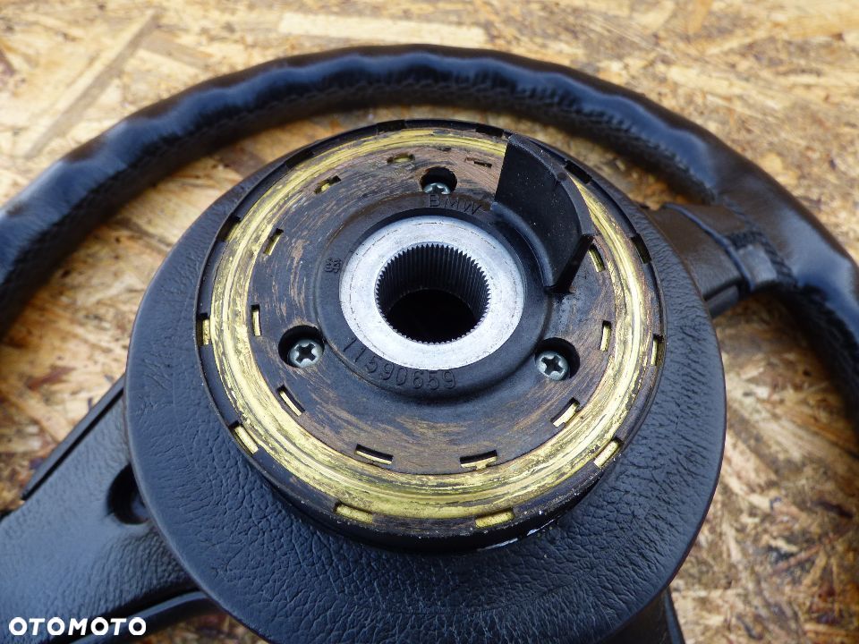 BMW E31 KIEROWNICA - 9