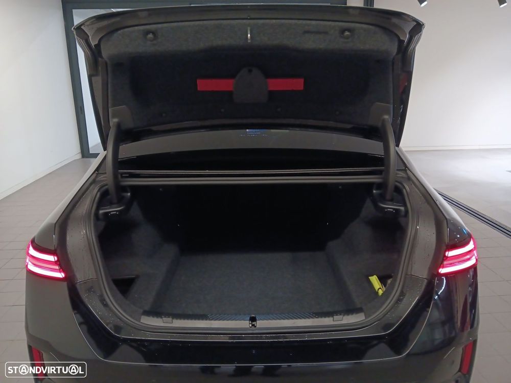 BMW 520 d Pack M Auto - 28