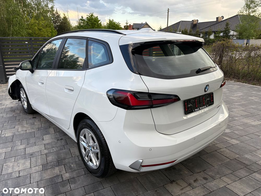 BMW Seria 2 218i - 4