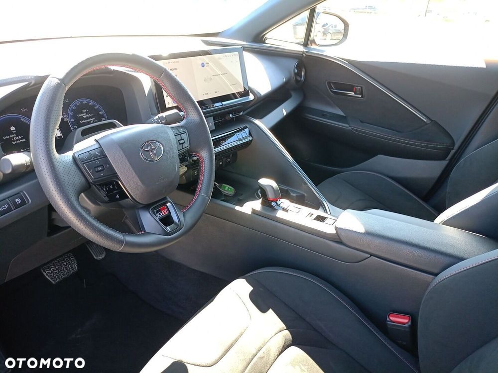 Toyota C-HR - 14