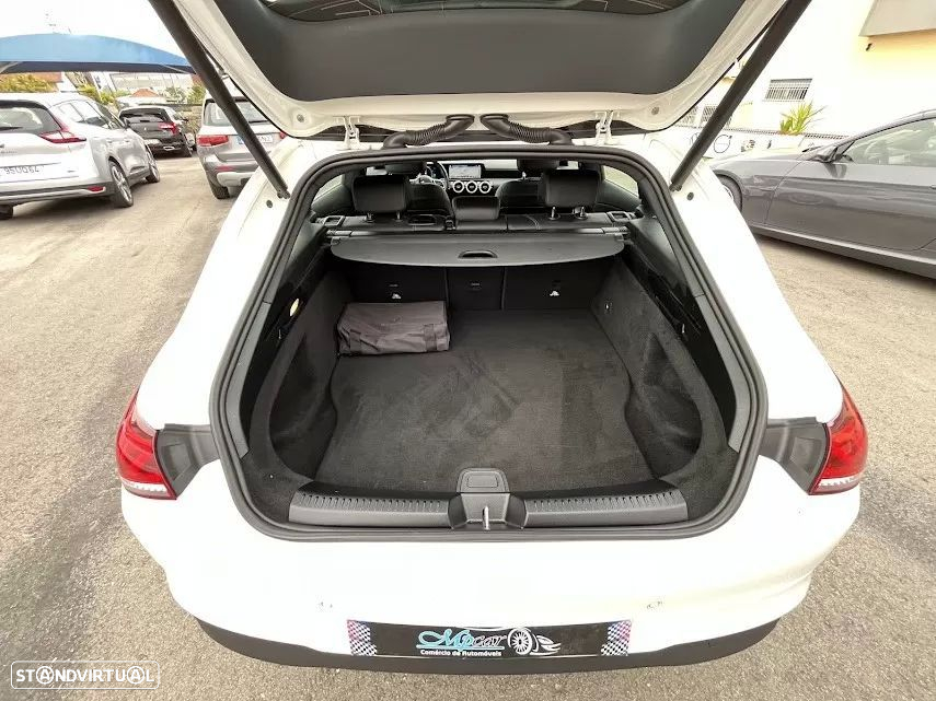 Mercedes-Benz CLA 250 e Style Plus - 45