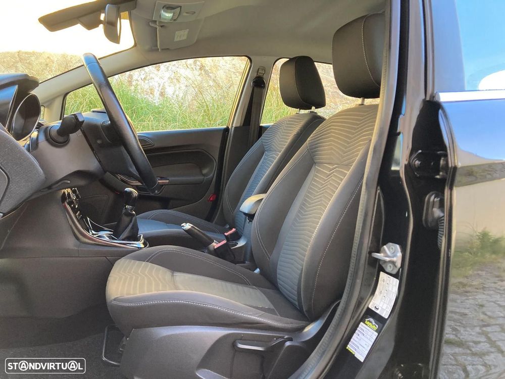 Ford Fiesta 1.0 S&S Titanium - 26